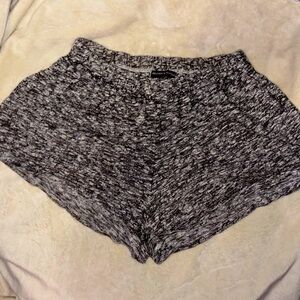 Brandy Melville heather clean girl grey and black shorts